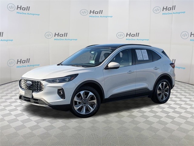 2024 Ford Escape Platinum's photo