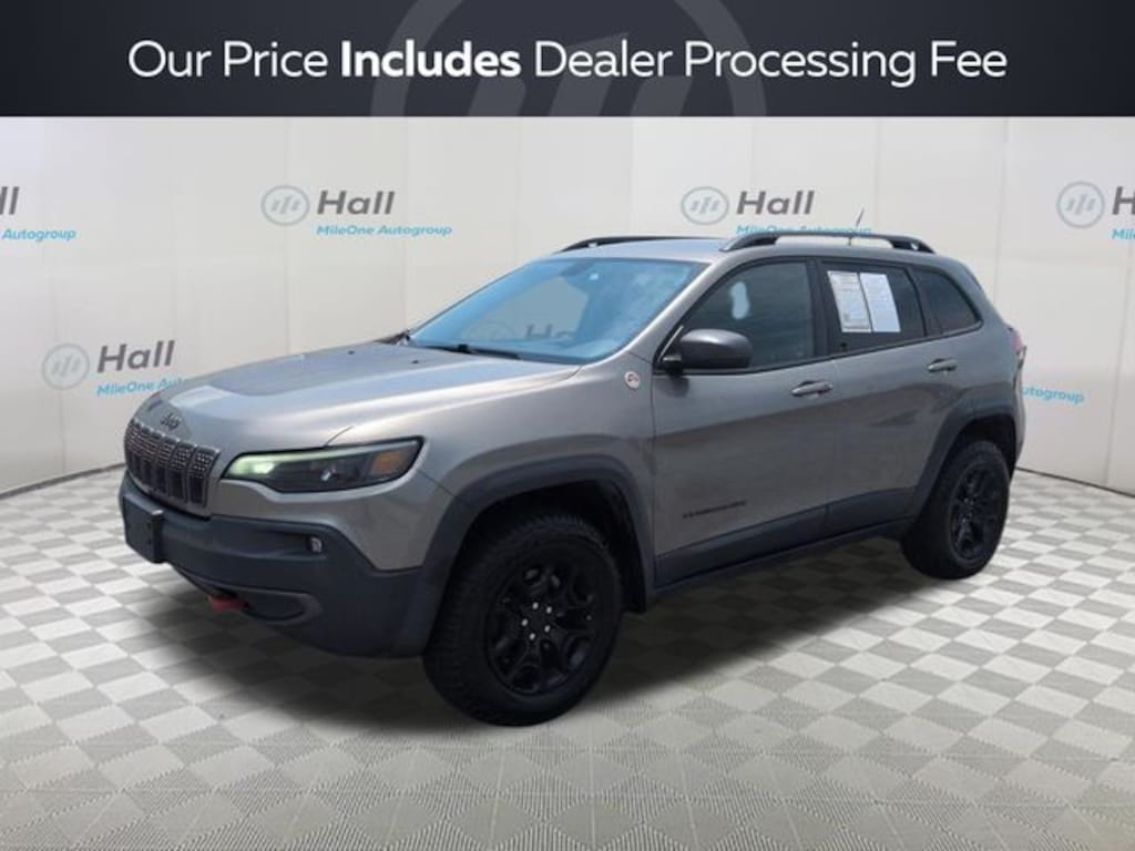 Used 2019 Jeep Cherokee Trailhawk SUV