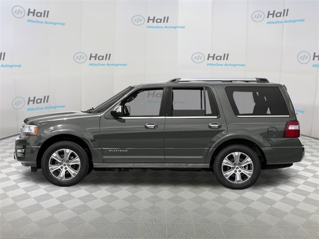 Used 2017 Ford Expedition Platinum SUV