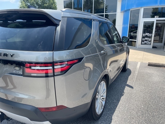 Used 2018 Land Rover Discovery HSE with VIN SALRR2RV2JA057800 for sale in Elizabeth City, NC