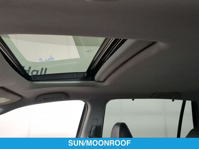 2022 Honda Pilot SE - Photo 22