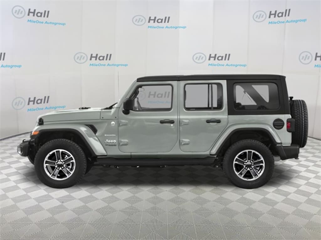 Used 2018 Jeep Wrangler Unlimited Sahara SUV