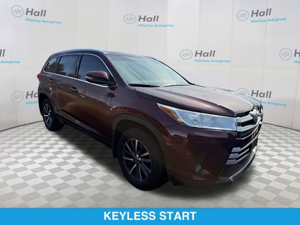 Used 2019 Toyota Highlander XLE SUV