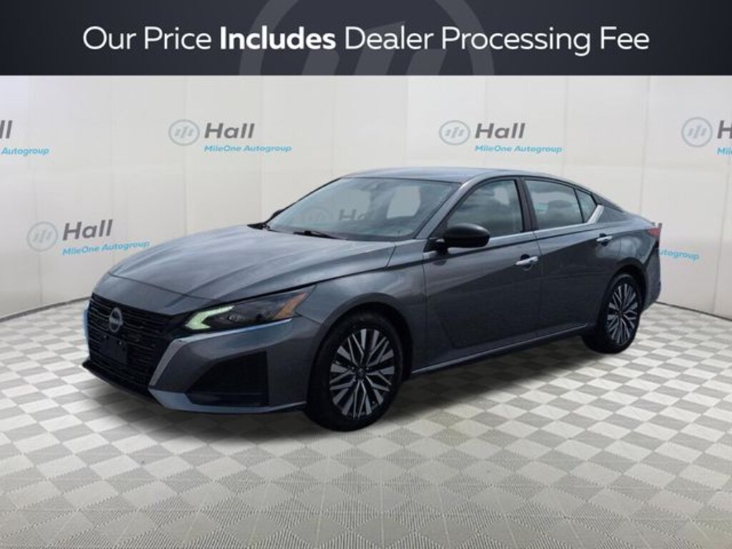 Used 2025 Nissan Altima 2.5 SV Sedan