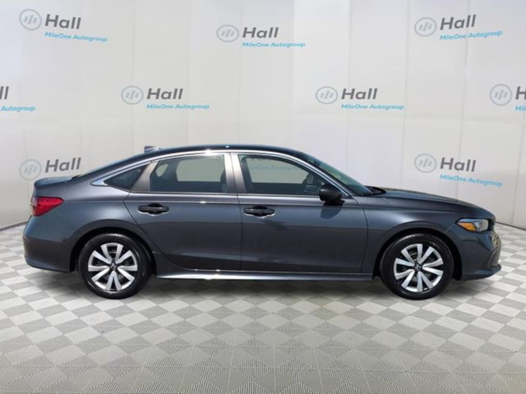 Used 2023 Honda Civic LX Sedan