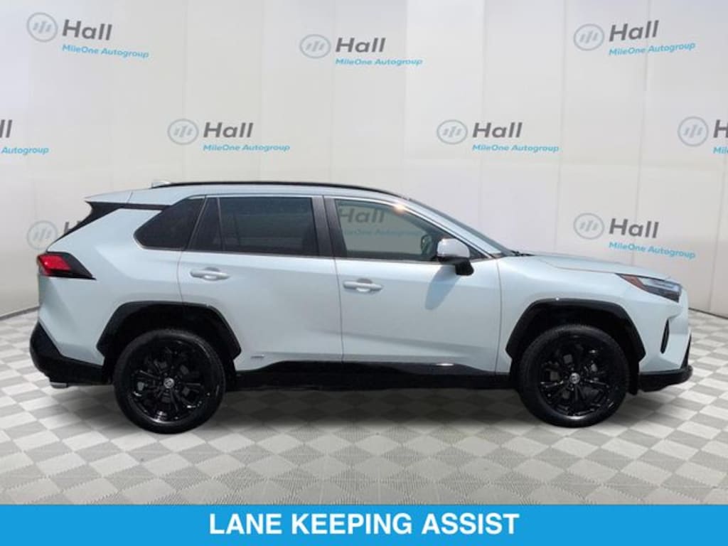 Used 2024 Toyota RAV4 Hybrid SE SUV