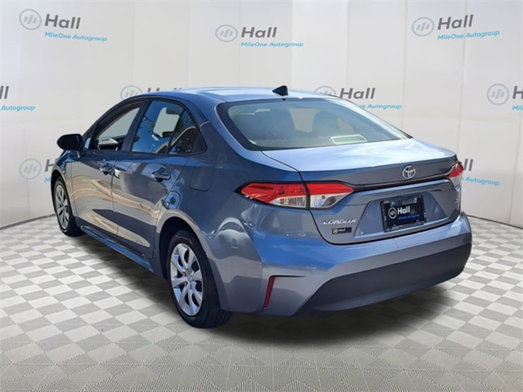 Used 2023 Toyota Corolla LE Sedan