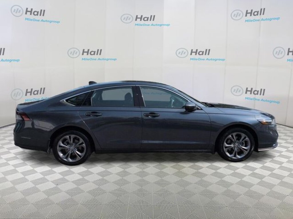 Used 2024 Honda Accord EX Sedan