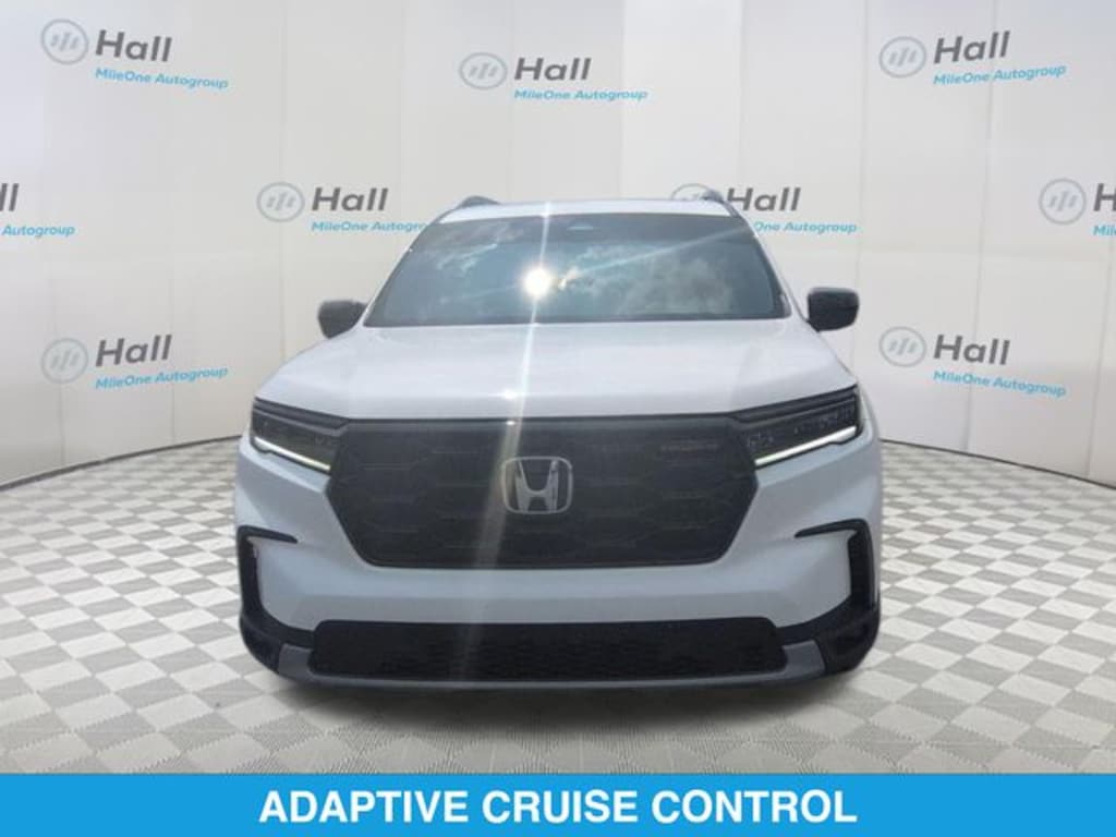 Used 2025 Honda Pilot TrailSport SUV