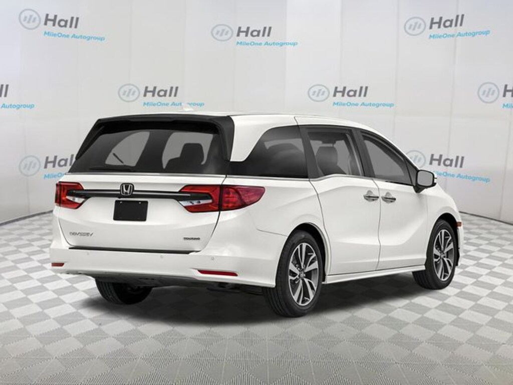 Used 2023 Honda Odyssey Touring Minivan/Van