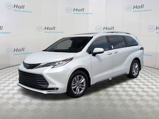 2025 Toyota Sienna Limited Minivan/Van