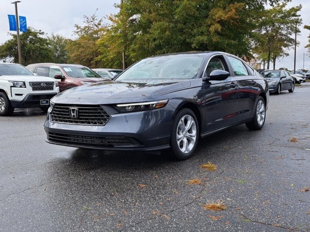 New 2025 Honda Accord LX Sedan
