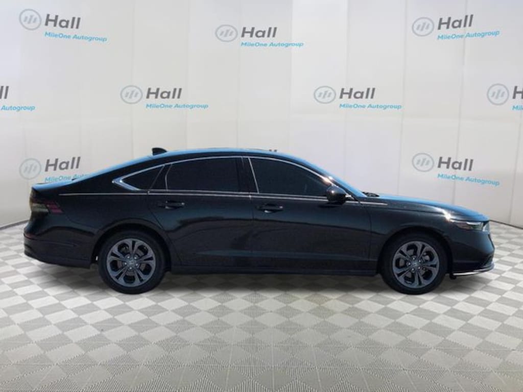Used 2023 Honda Accord EX Sedan