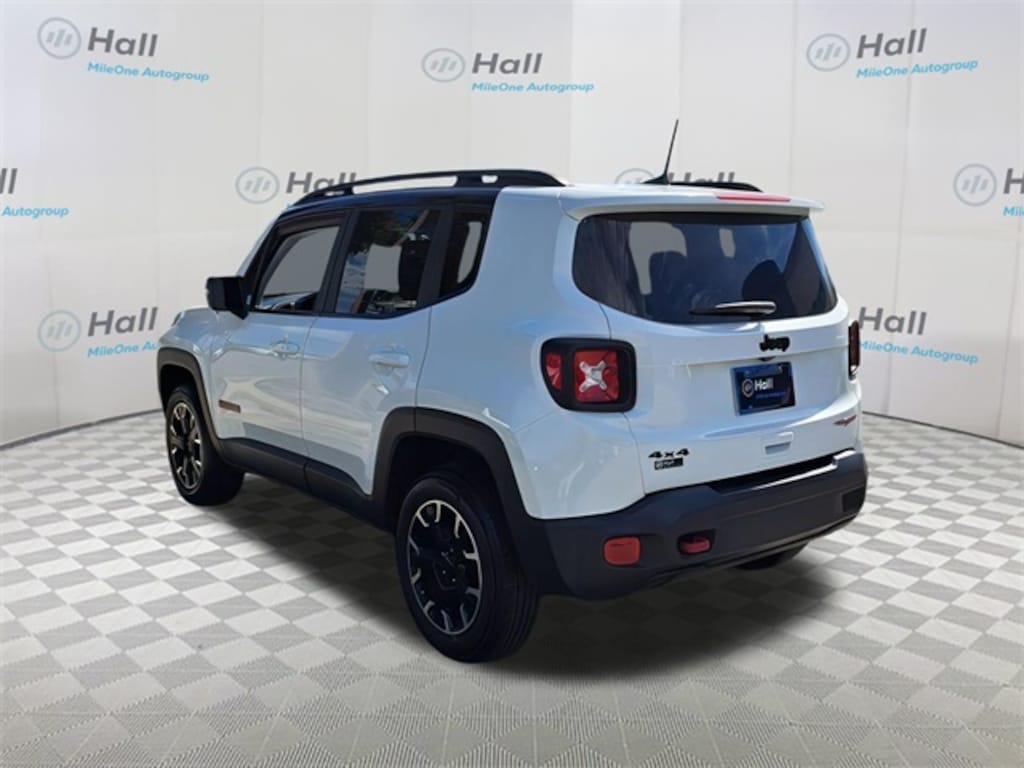 Used 2023 Jeep Renegade Trailhawk SUV