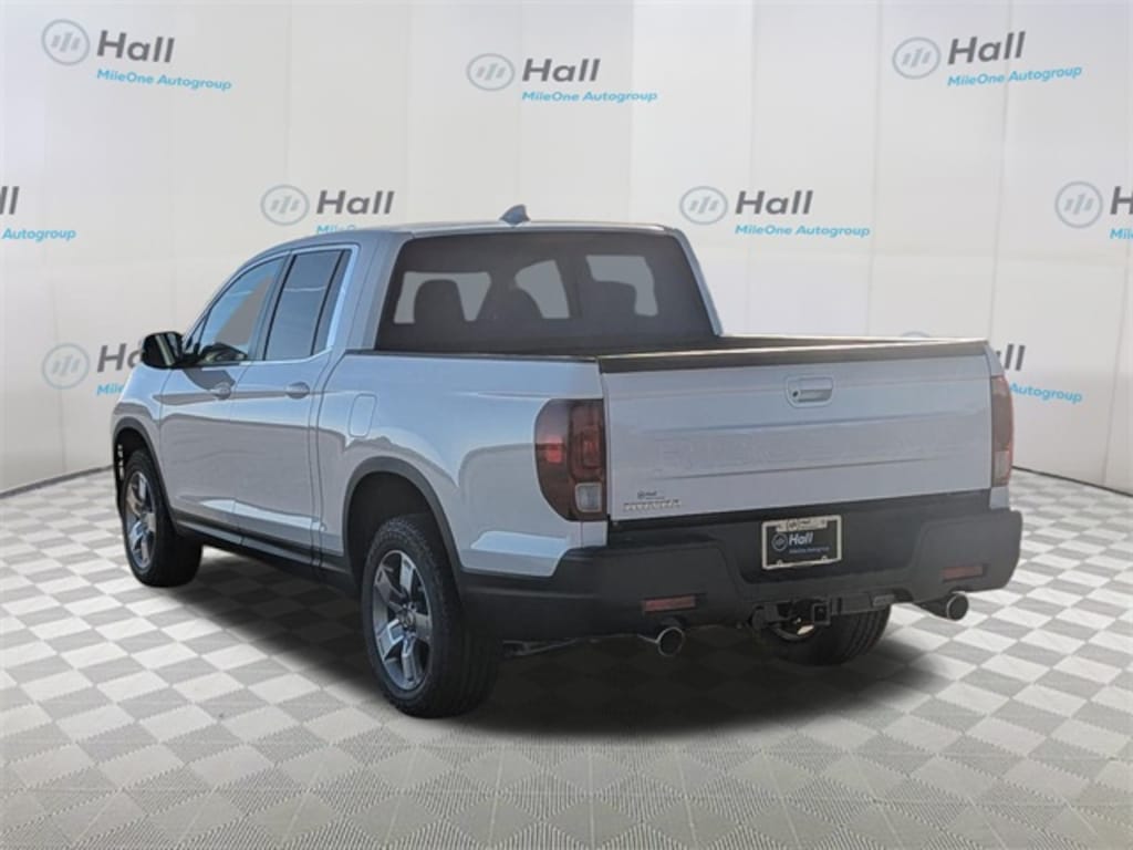 New 2026 Honda Ridgeline RTL Truck Crew Cab