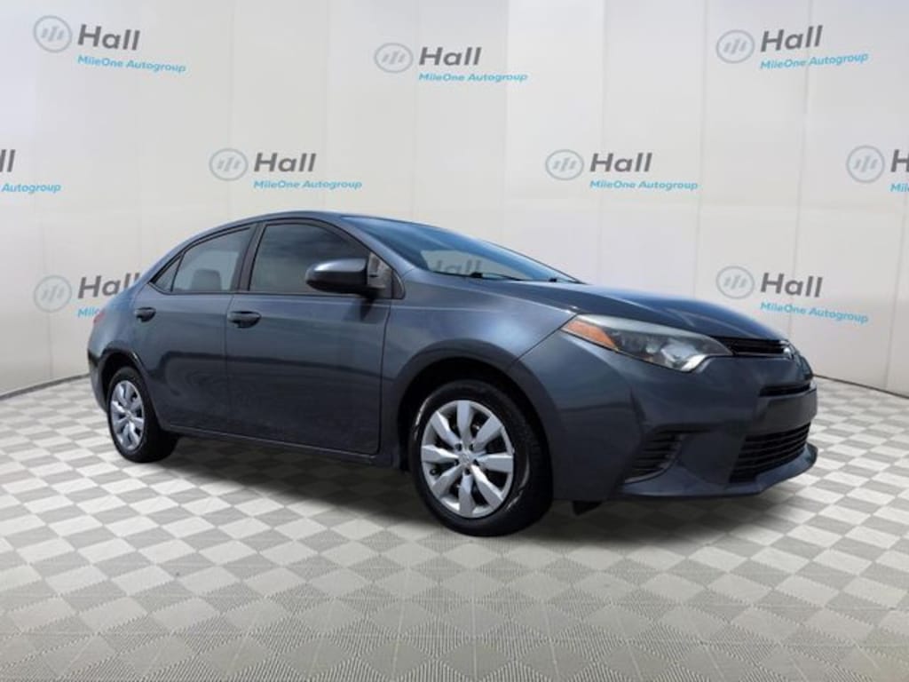Used 2015 Toyota Corolla LE Sedan