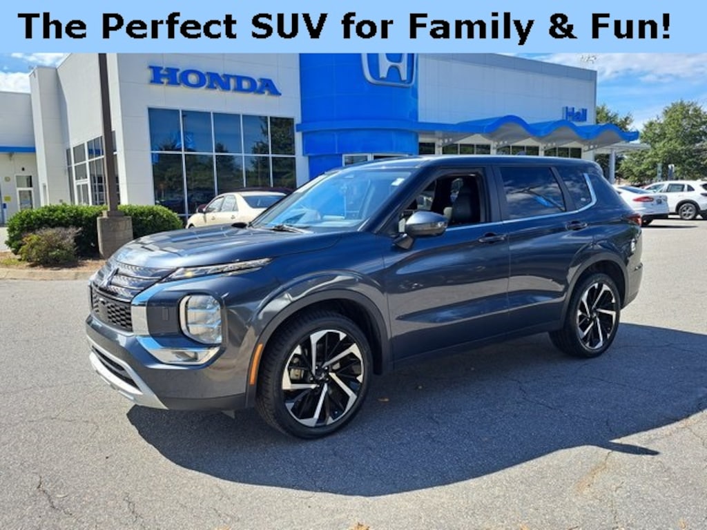 Used 2024 Mitsubishi Outlander SE SUV