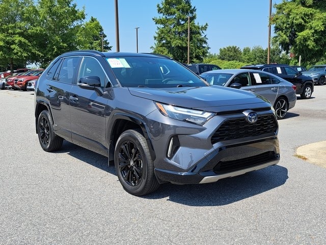 Used 2022 Toyota RAV4 XSE with VIN JTME6RFV3NJ013077 for sale in Elizabeth City, NC