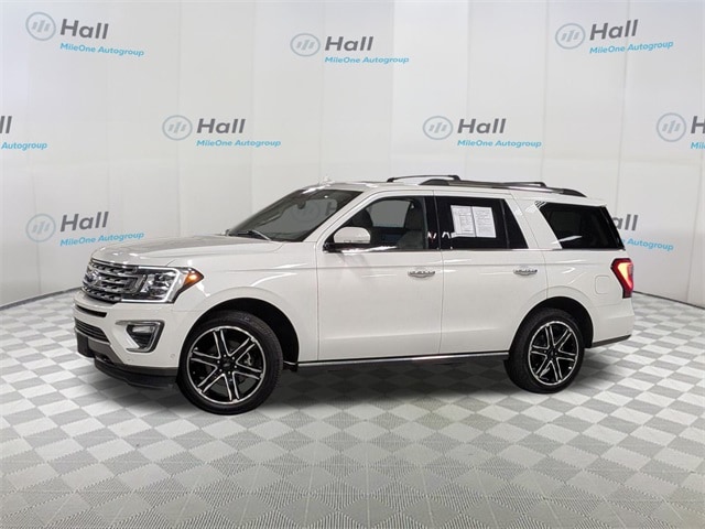 2021 Ford Expedition Limited's photo