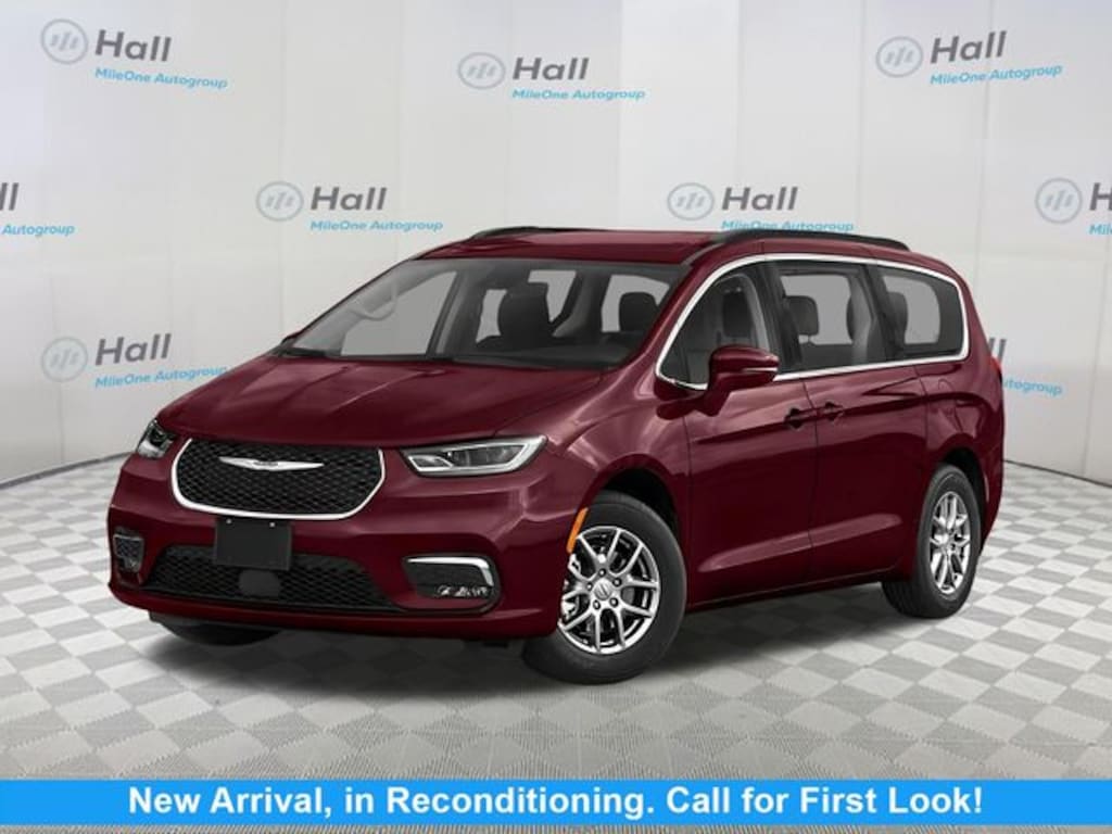 Used 2021 Chrysler Pacifica Touring L Minivan/Van
