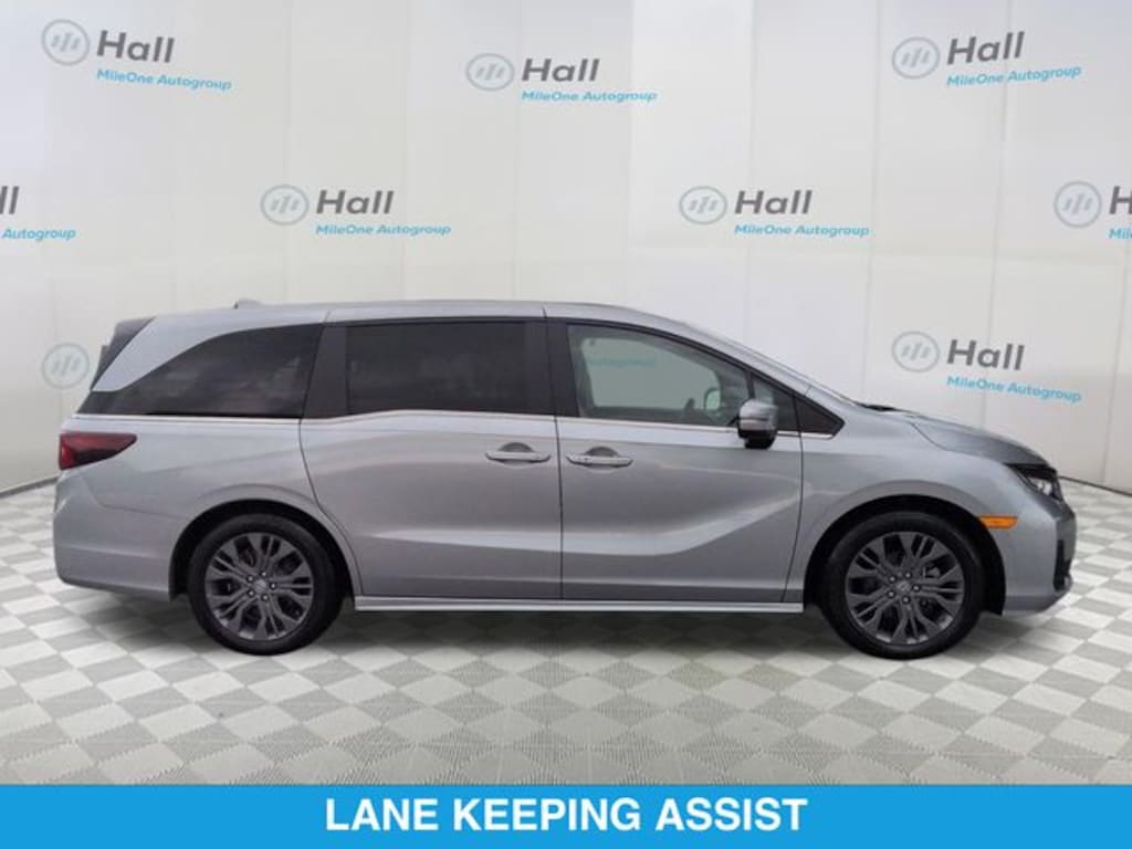 Used 2025 Honda Odyssey Touring Minivan/Van