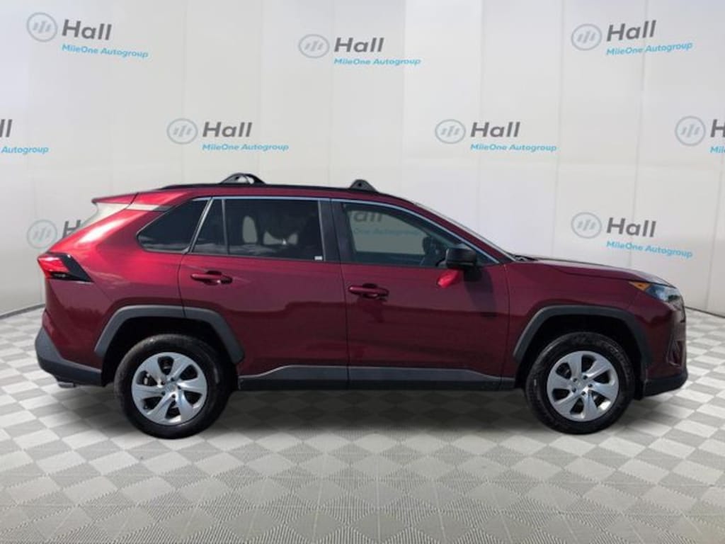 Used 2021 Toyota RAV4 LE SUV