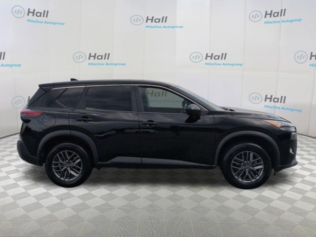 Used 2023 Nissan Rogue S SUV