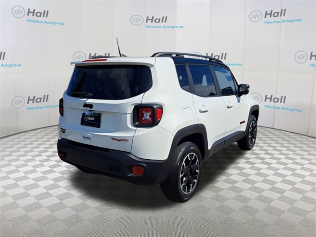 Used 2023 Jeep Renegade Trailhawk SUV