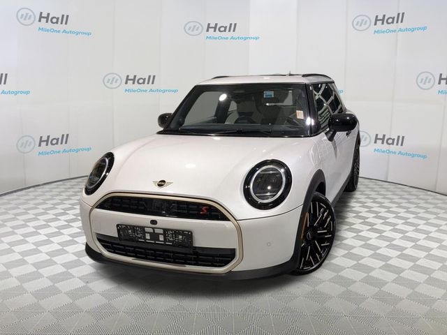 2025 MINI Hardtop Cooper S's photo