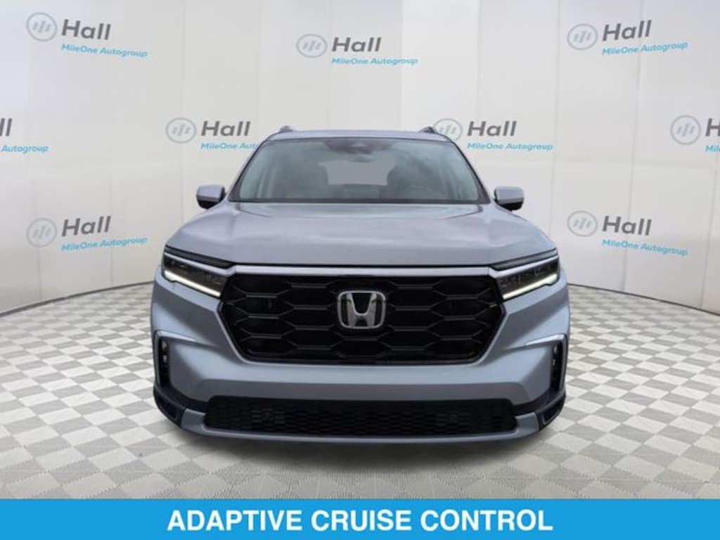 Used 2025 Honda Pilot Touring SUV