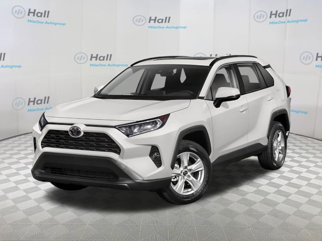 Used 2020 Toyota RAV4 XLE SUV