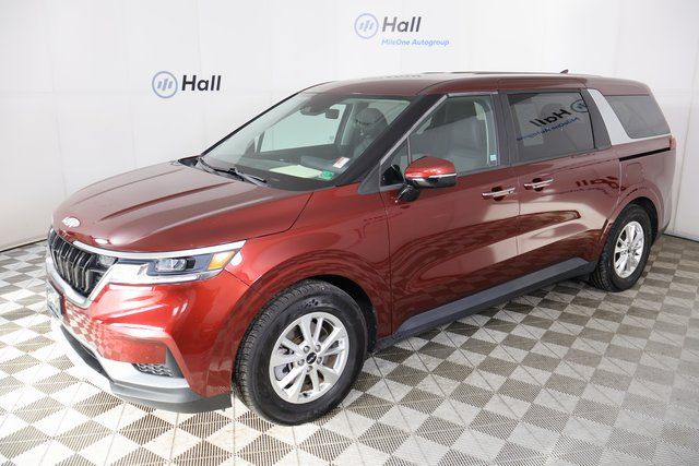 2023 Kia Carnival LX Seat Pkg's photo