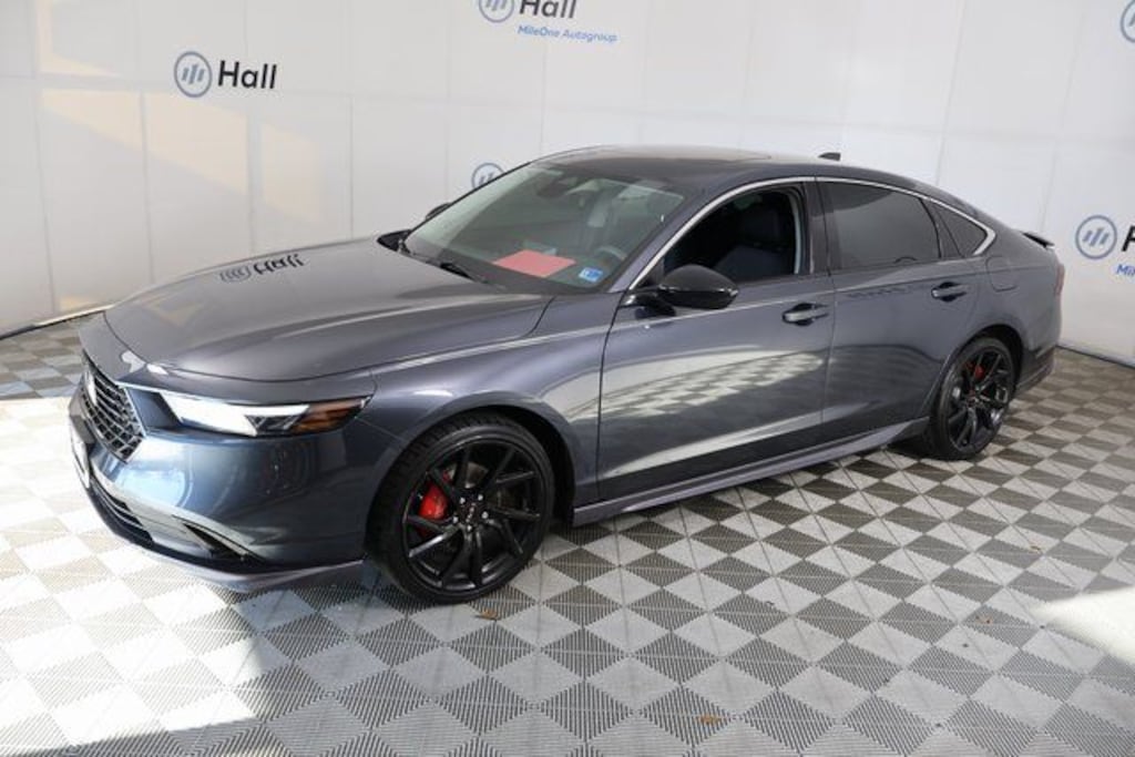 Used 2023 Honda Accord EX Sedan