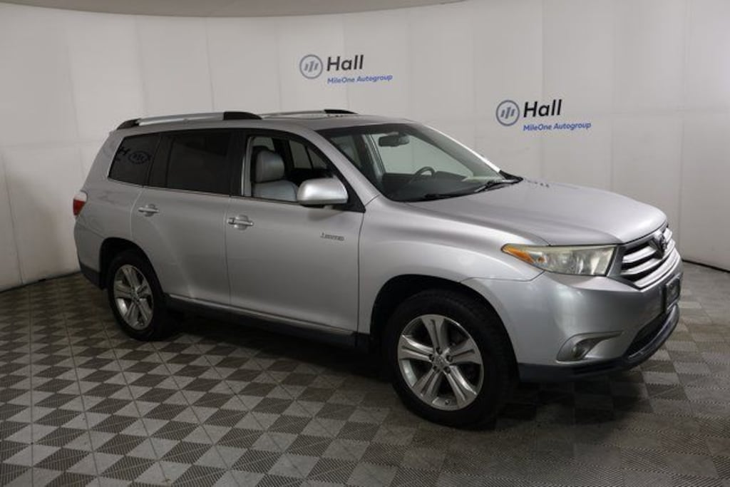 Used 2012 Toyota Highlander Limited SUV