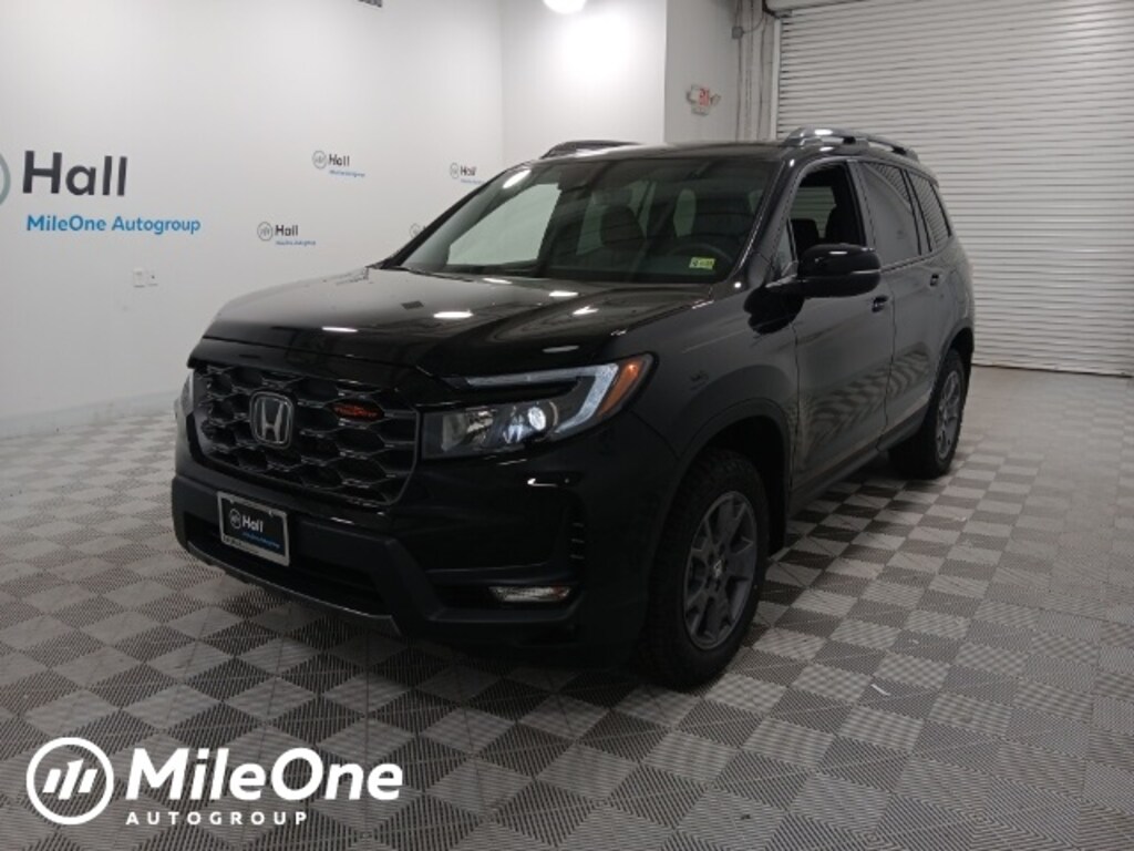 Used 2024 Honda Passport For Sale at Hall Nissan Virginia Beach VIN