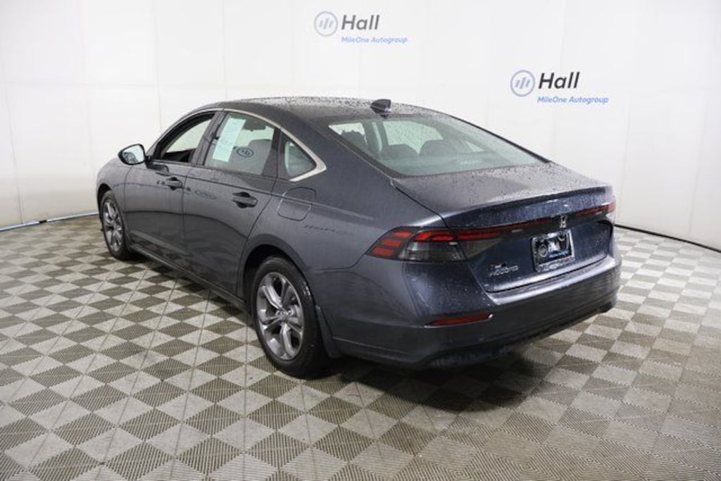 Used 2024 Honda Accord EX Sedan
