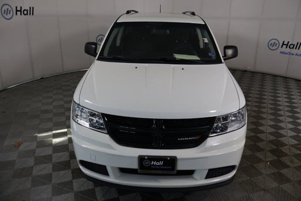 Used 2017 Dodge Journey SE SUV