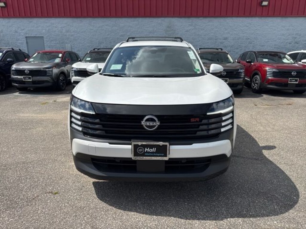 Used 2025 Nissan Kicks SR SUV