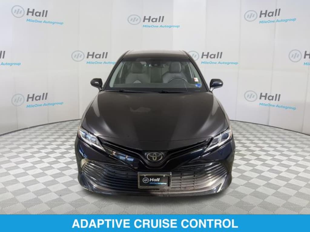 Used 2018 Toyota Camry LE Sedan
