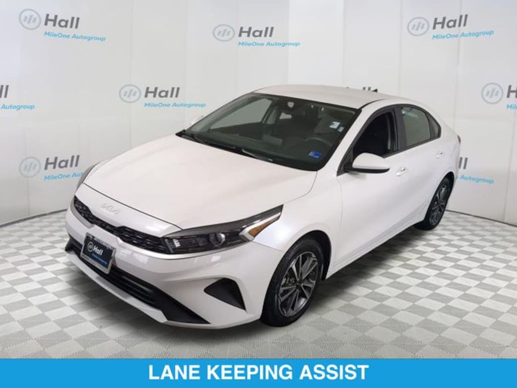 Used 2024 Kia Forte LXS Sedan