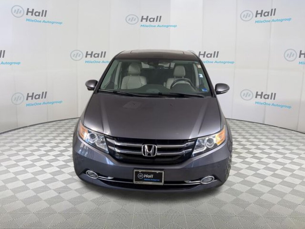 Used 2017 Honda Odyssey Minivan/Van