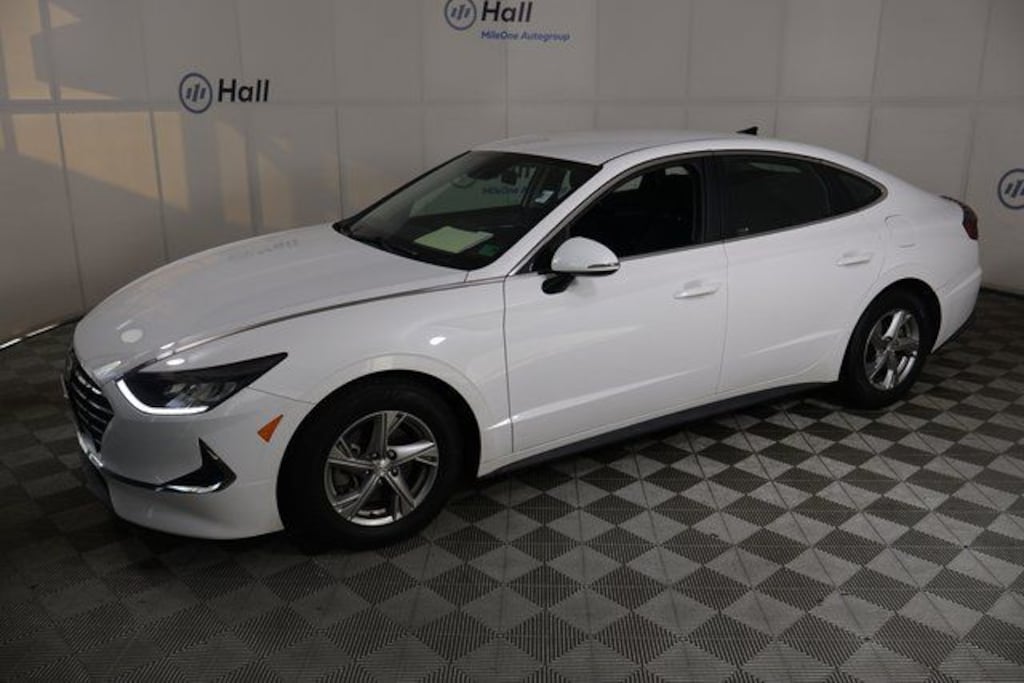 Used 2023 Hyundai Sonata SE Sedan