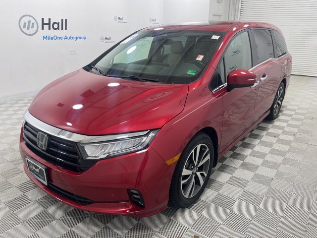 2023 Honda Odyssey Touring's photo