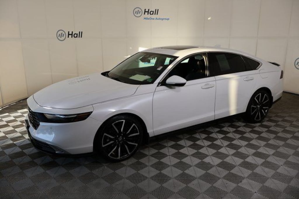 Used 2023 Honda Accord Hybrid Touring Sedan