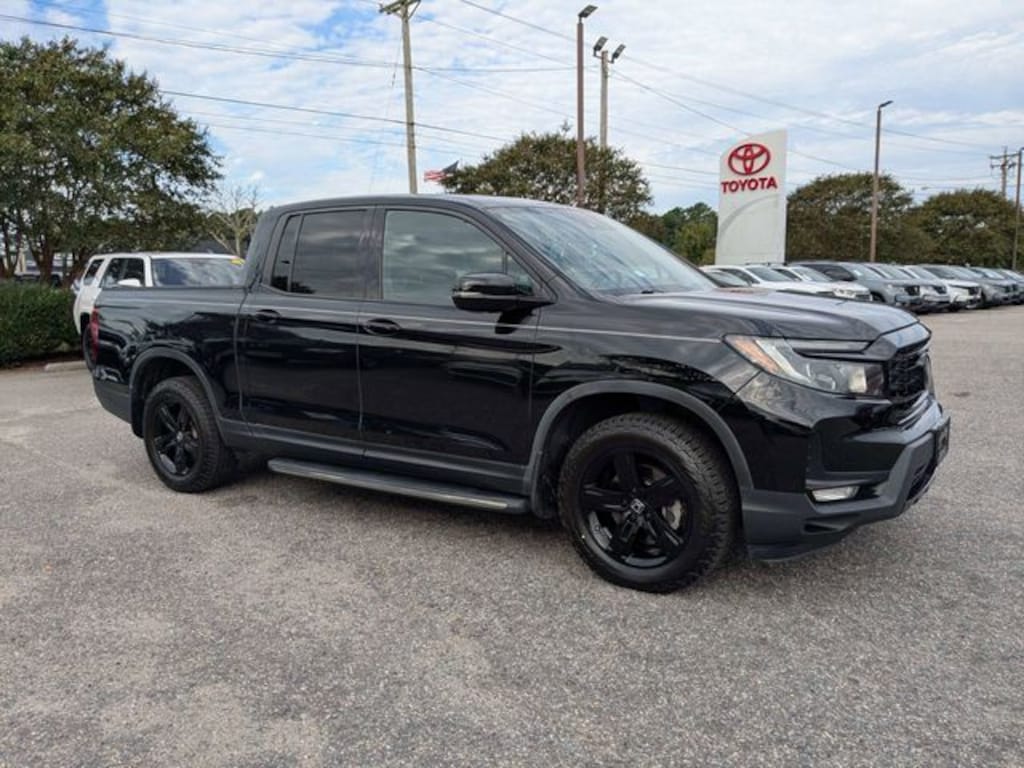 Used 2022 Honda Ridgeline Black Edition Truck