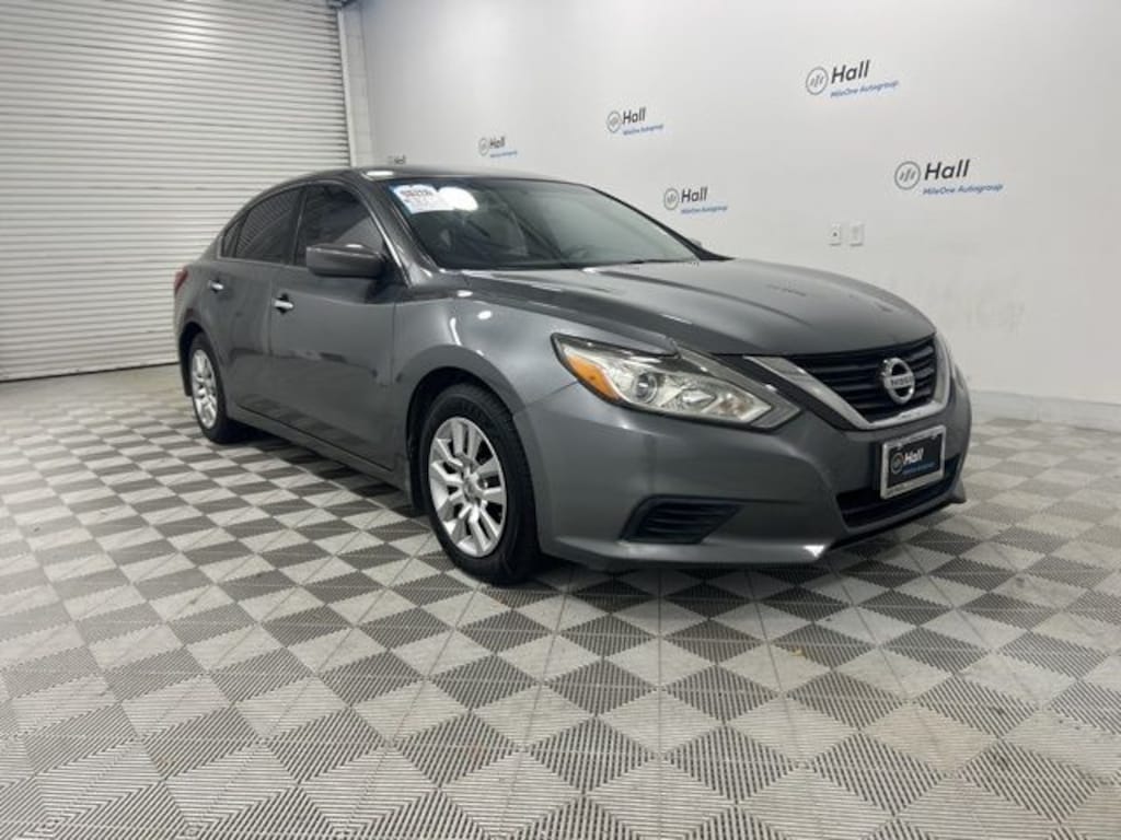 Used 2016 Nissan Altima 2.5 S Sedan