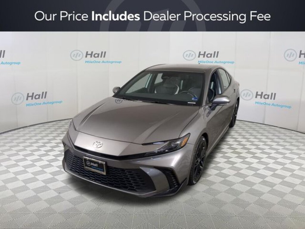 Used 2025 Toyota Camry SE Sedan