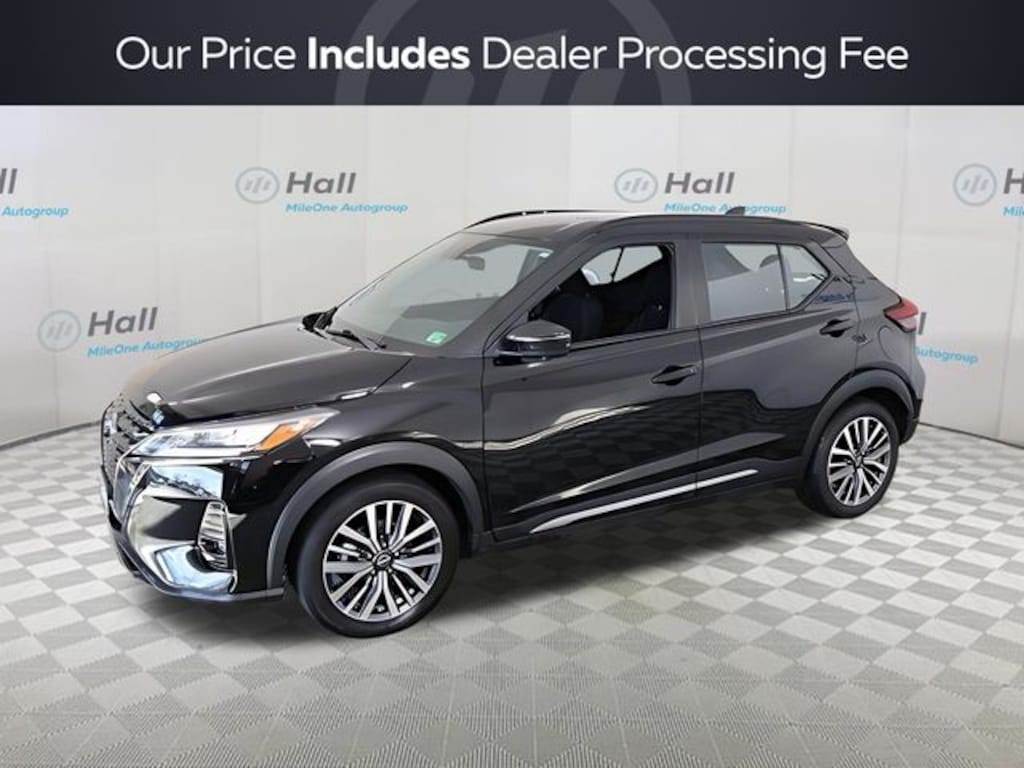 Used 2024 Nissan Kicks SR SUV