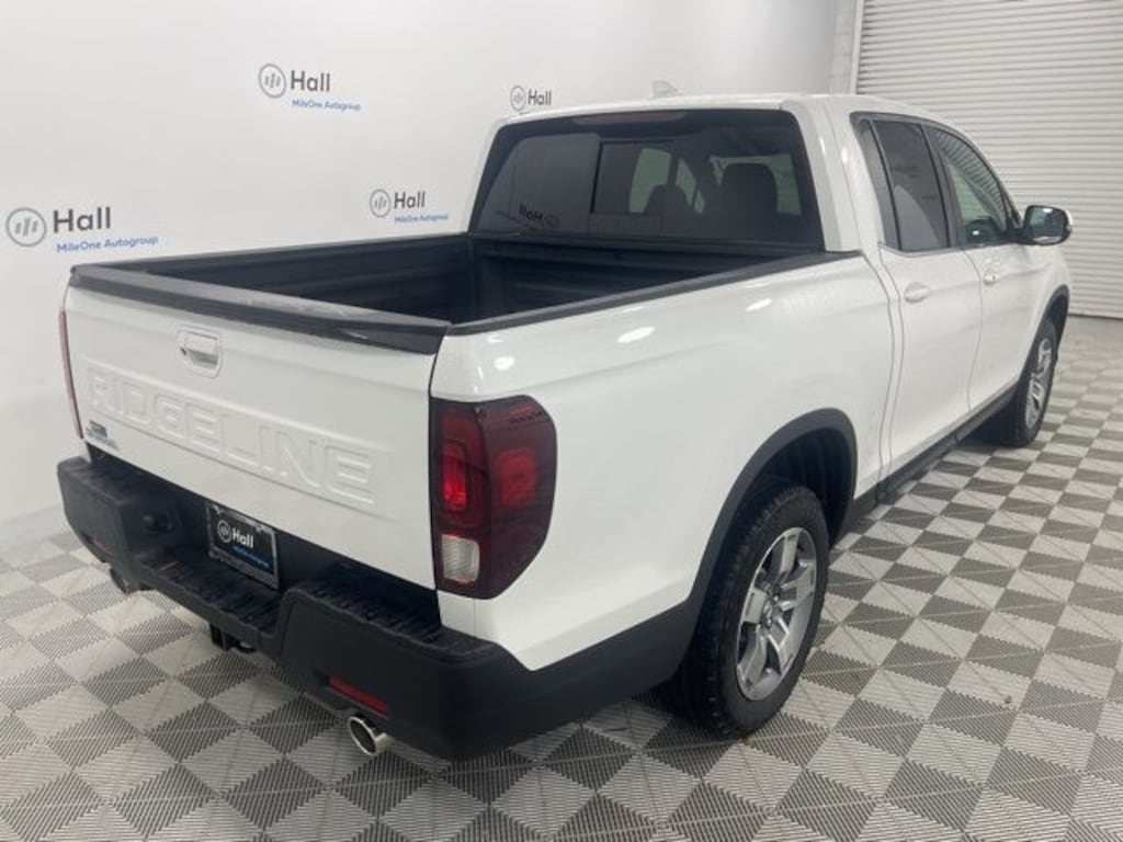 New 2026 Honda Ridgeline RTL Truck Crew Cab