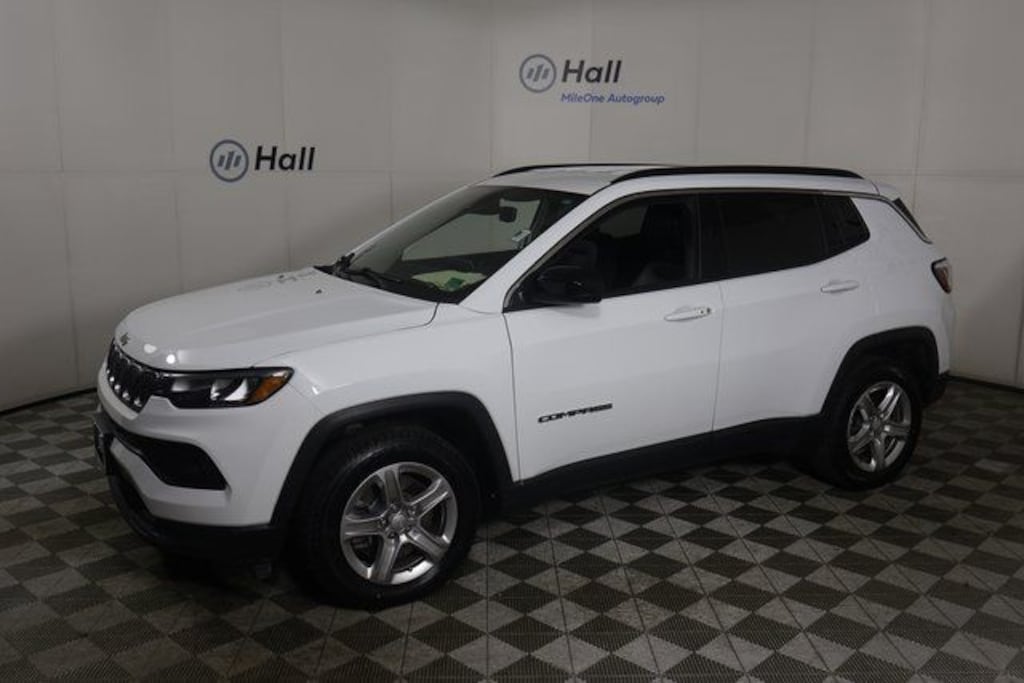 Used 2024 Jeep Compass Latitude SUV